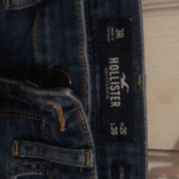 hollister jeans - Picture 3 of 3